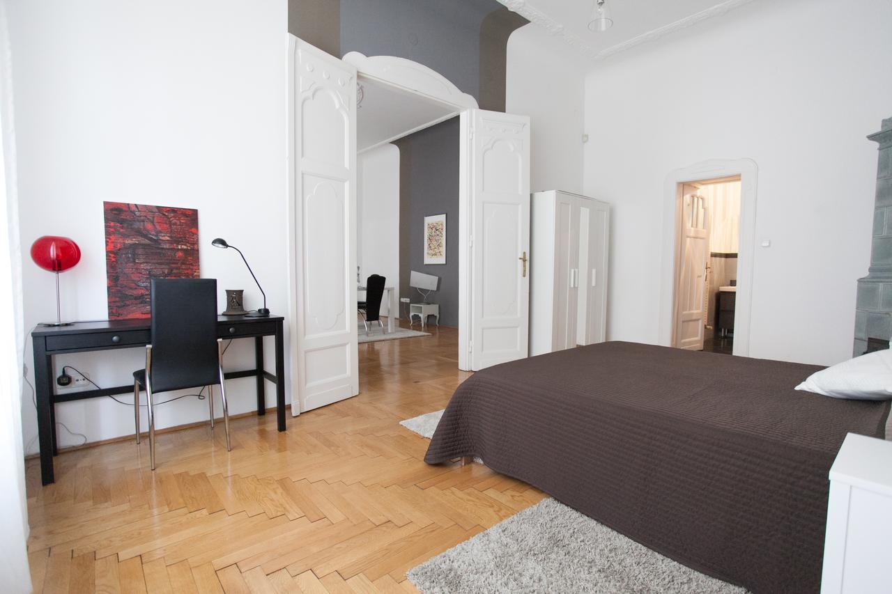 Royal Center Apartment Budapest Exterior photo