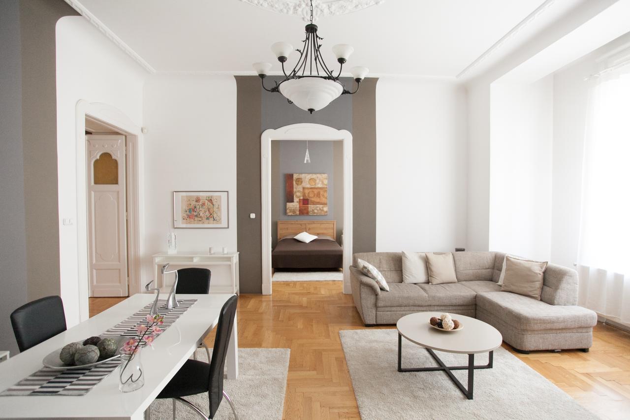Royal Center Apartment Budapest Exterior photo