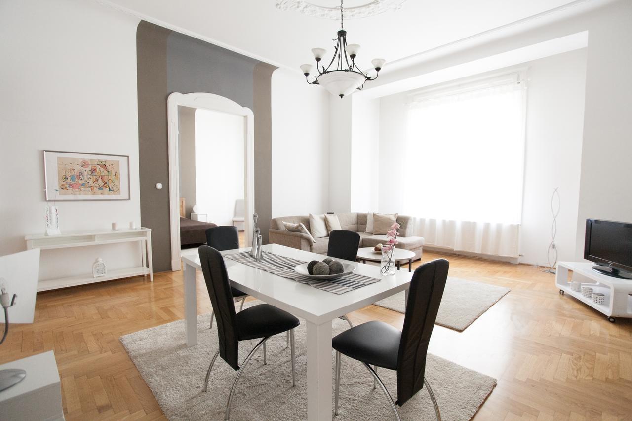 Royal Center Apartment Budapest Exterior photo