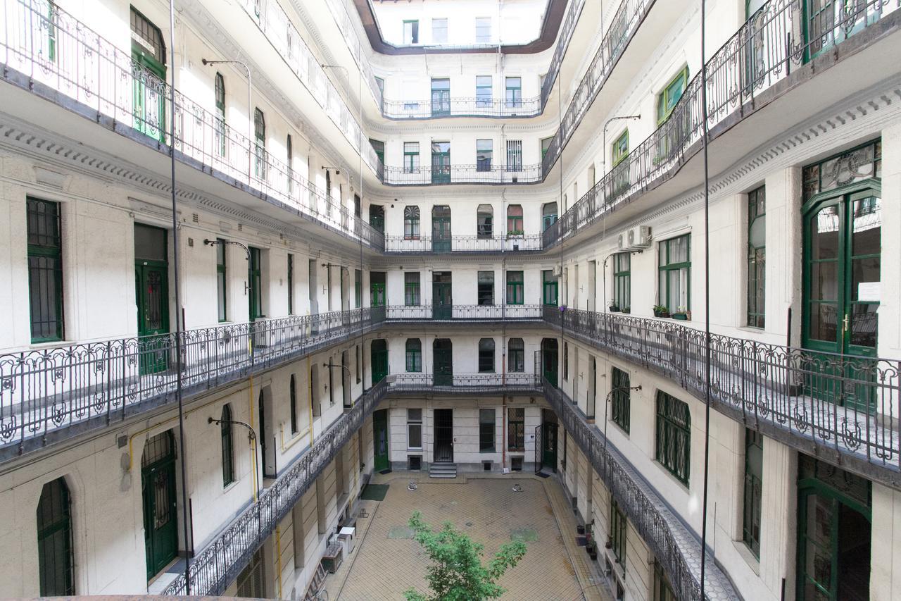 Royal Center Apartment Budapest Exterior photo